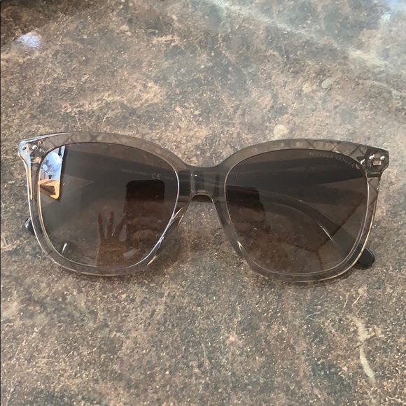Bottega Veneta BV0252SA Sunglasses - Picture 2 of 4